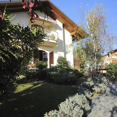 Oda ve Kahvaltı Alle Porte Del Monferrato